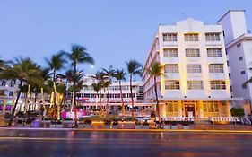 Clevelander Hotel in Miami